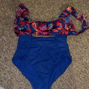 High-Waist Floral Ruffle Bikini Set in Blue and Multicolor